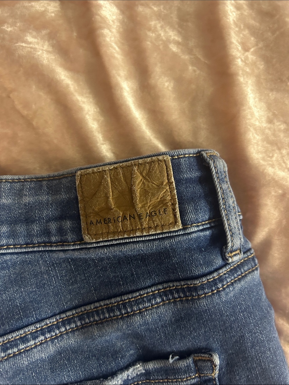 AMERICAN EAGLE SHORTS - Picture 4 of 5